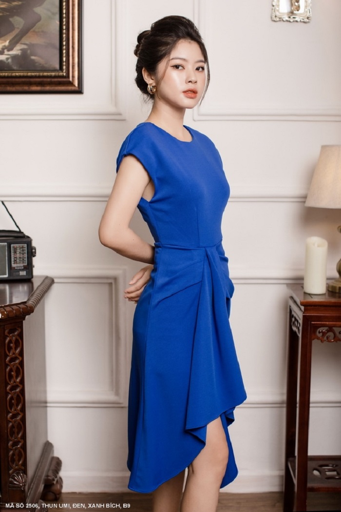 ĐẦM DƠI VÁY XẾP CAO CẤP SANG TRỌNG XINH XẮN-2506